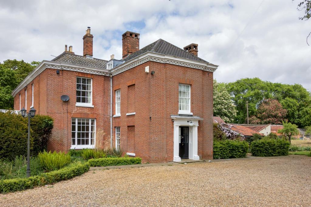 Lingwood Hall Екстериор снимка